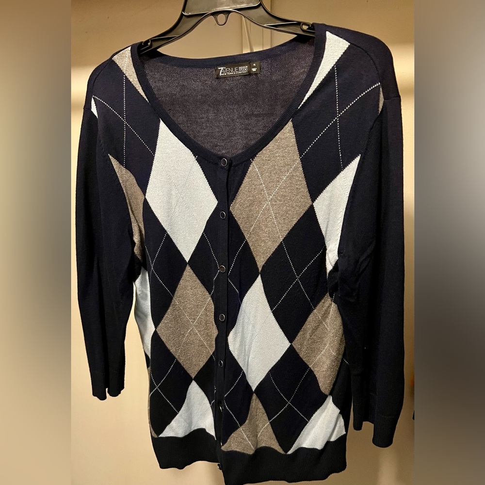 Women’s NY & Co. 7th Avenue Cardigan Argyle